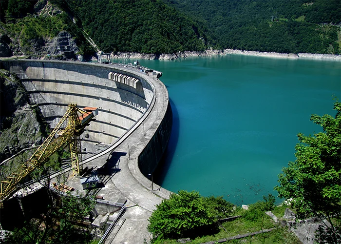 Tehri Garhwal Taxi Service - Book Local and Outstation Cabs