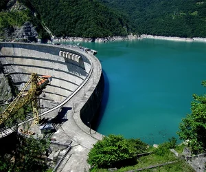 tehri
